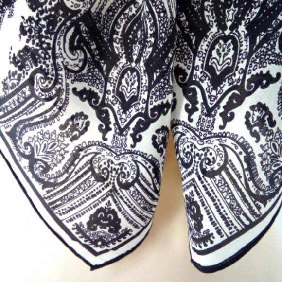 Vintage Paisley Bandanna Square Black White Neck Scarf - Picture 4 of 9